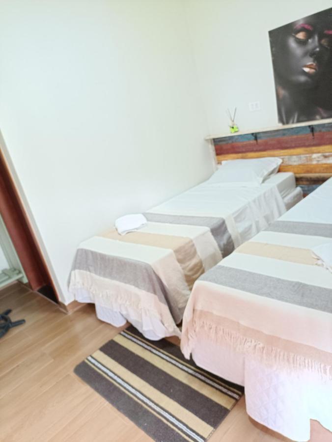 Alpha Hospedaria & Hostel Londrina Bagian luar foto