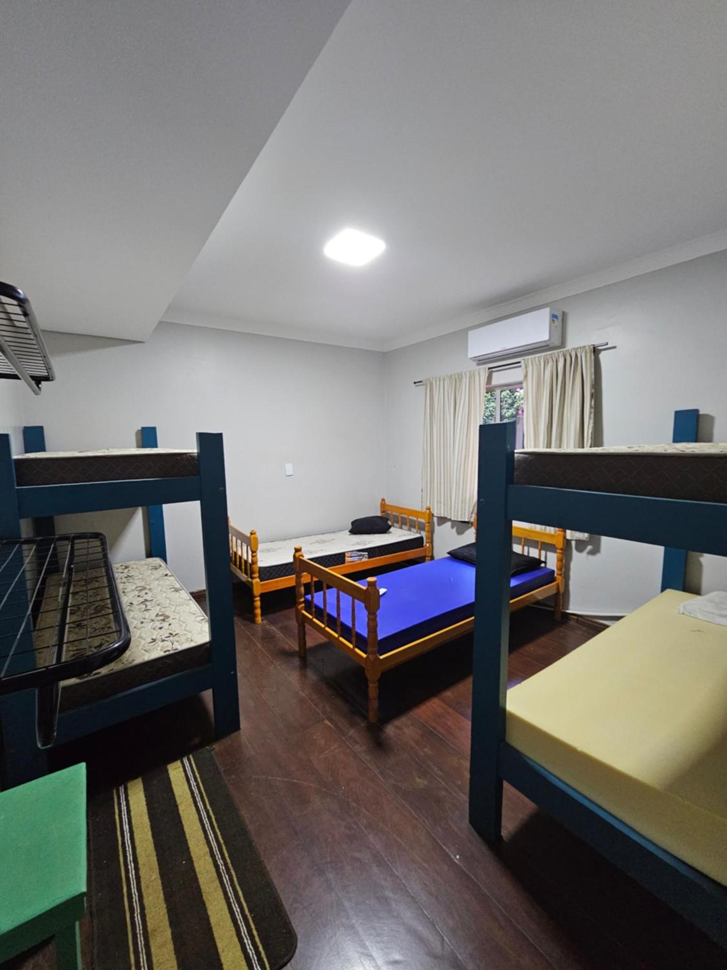 Alpha Hospedaria & Hostel Londrina Bagian luar foto