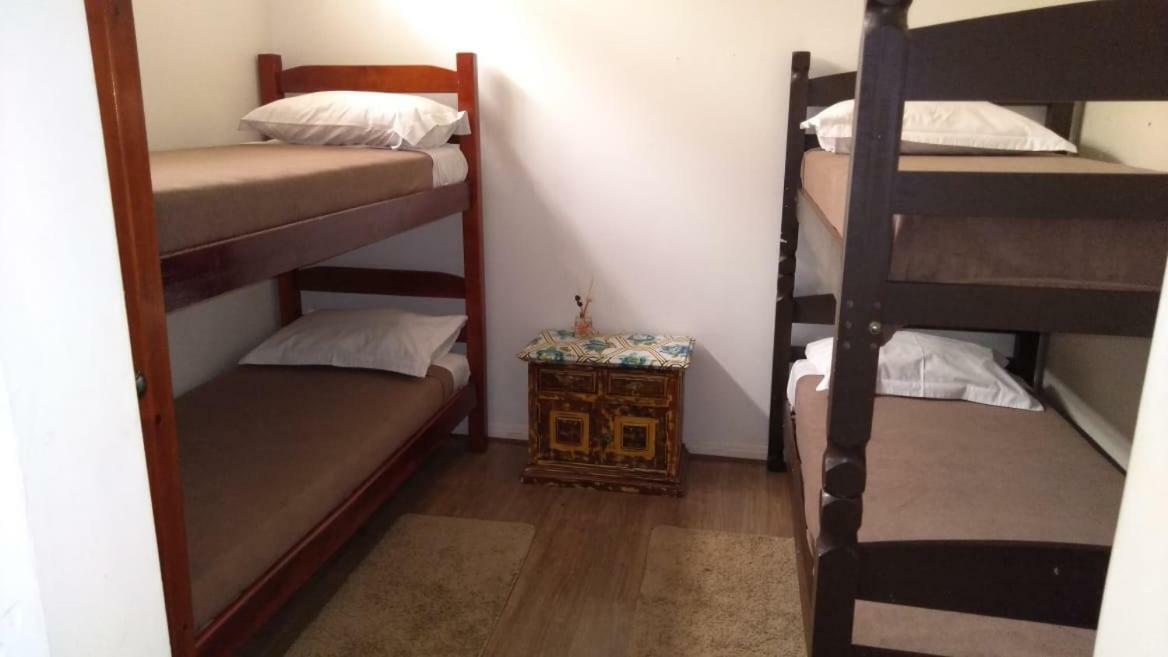 Alpha Hospedaria & Hostel Londrina Bagian luar foto