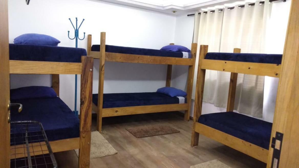 Alpha Hospedaria & Hostel Londrina Bagian luar foto